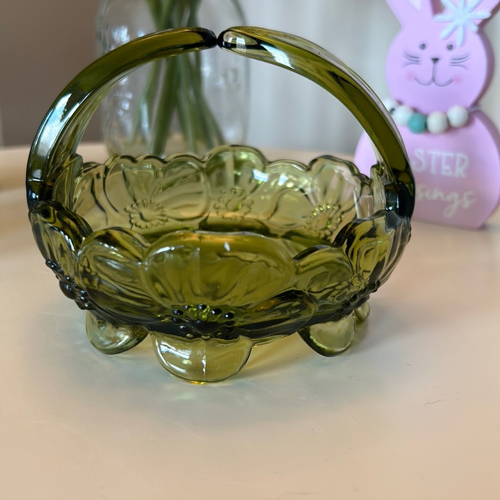 Vintage Westmoreland olive green basket with Dogwood pattern